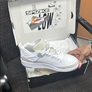 Jordan spiz’ike low channels. 25th anniversary vibes